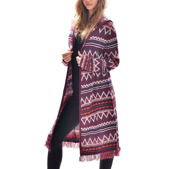 Burgundy Geometric Fringe-Trim Duster - Picture 2 of 8